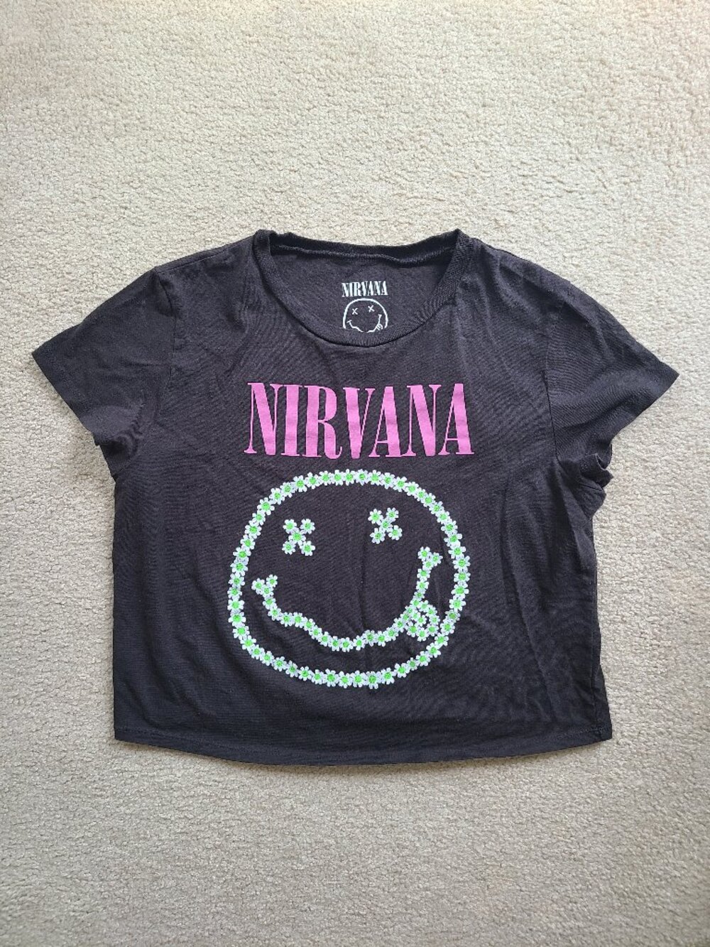 Nirvana graphic crop tee